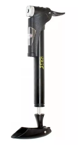 INFLADOR DE MANO SBK NEGRO C/MANOMETRO M21-01