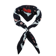 Cargar imagen en el visor de la galería, PAÑUELO SEDA LAS OREIRO 31147