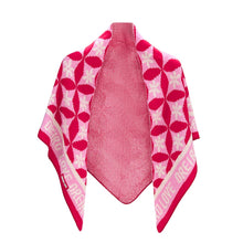 Cargar imagen en el visor de la galería, BUFANDA TRIANGULAR OREIRO LOVE 31168