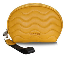Cargar imagen en el visor de la galería, PORTACOSMETICO OREIRO LOVE 17665B