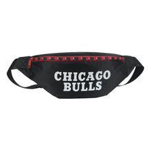 Cargar imagen en el visor de la galería, RIÑONERA NBA CHICAGO BULLS 27608
