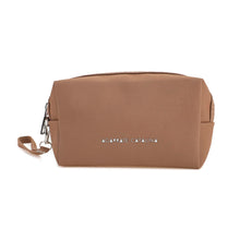 Cargar imagen en el visor de la galería, PORTACOSMETICO AGARRATE CATALINA ACCB33