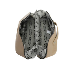 Cargar imagen en el visor de la galería, PORTACOSMETICOS AGARRATE CATALINA ACCB65