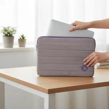 Cargar imagen en el visor de la galería, FUNDA PORTANOTEBOOK AGARRATE CATALINA ACPN03